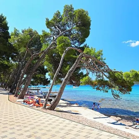 Mobile Pine Adria Campsite Biograd Na Moru