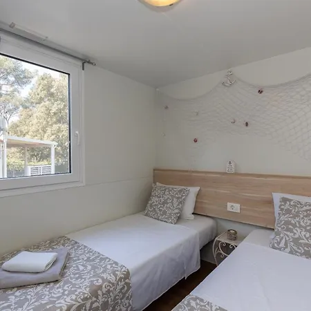 Mobile Pine Adria Campsite *