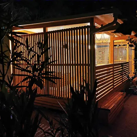 캠프장 Mobile Pine Adria *