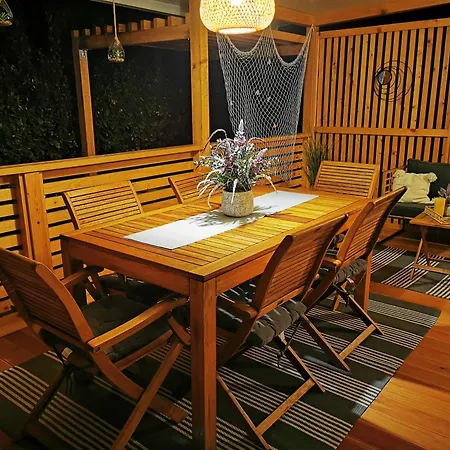 Mobile Pine Adria אתר קמפינג