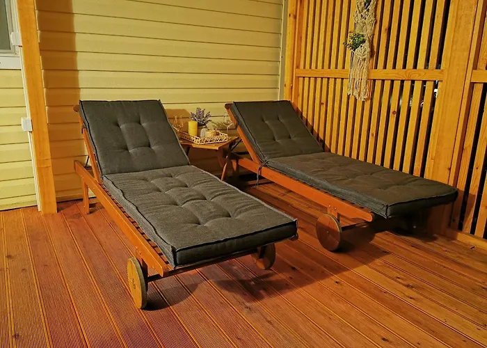 Mobile Pine Adria ביוגראד נה מורו