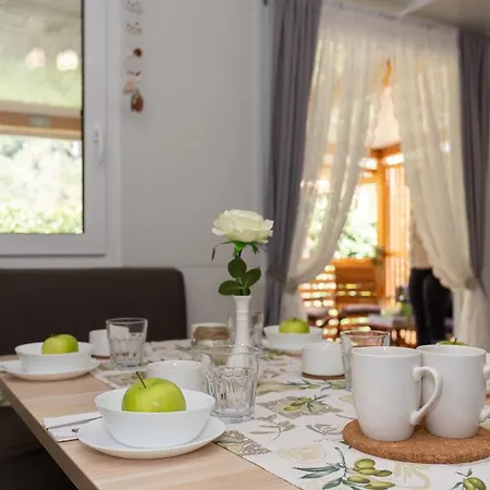 Mobile Pine Adria Camping